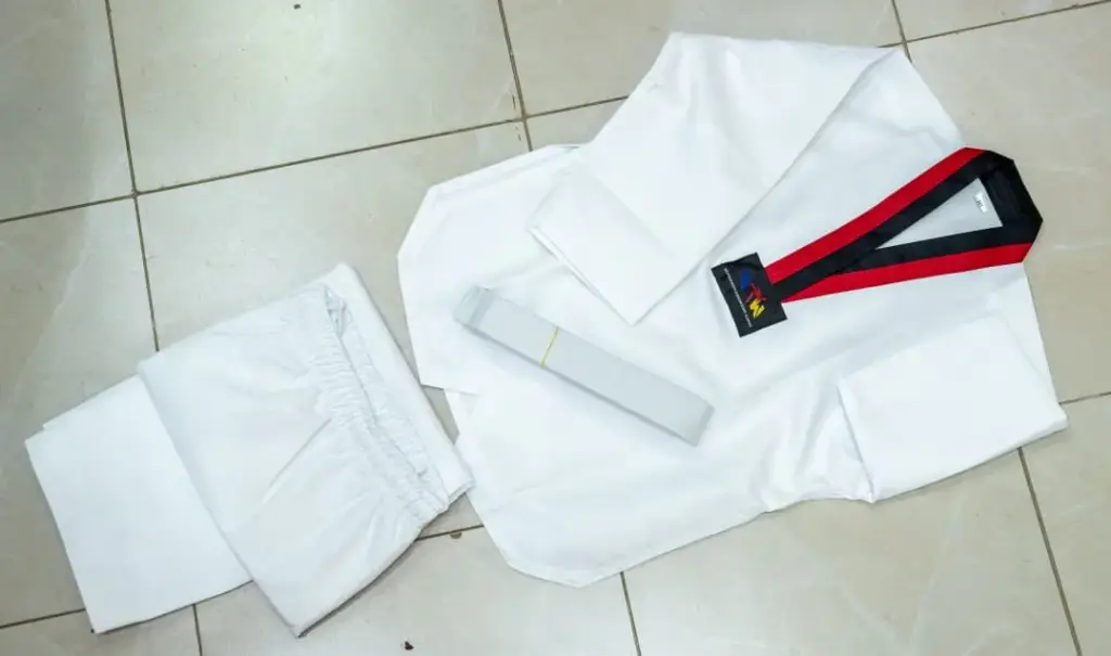 Adults Taekwondo Uniform Nairobi From KSh 4,000 Krayon (3) Adults Taekwondo Uniform Nairobi From KSh 4,000 Krayon