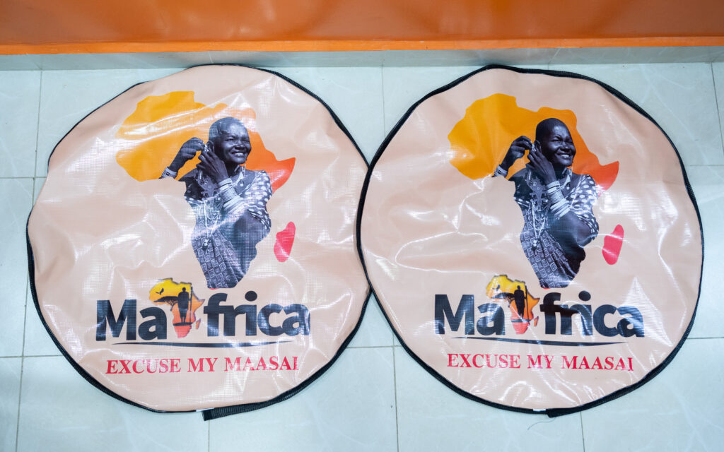 Custom Wheel Covers in Nairobi, Kenya From KSh 2,500 Krayon +254 722 376 151 (4) Custom Wheel Covers in Nairobi, Kenya From KSh 2,500 Krayon +254 722 376 151