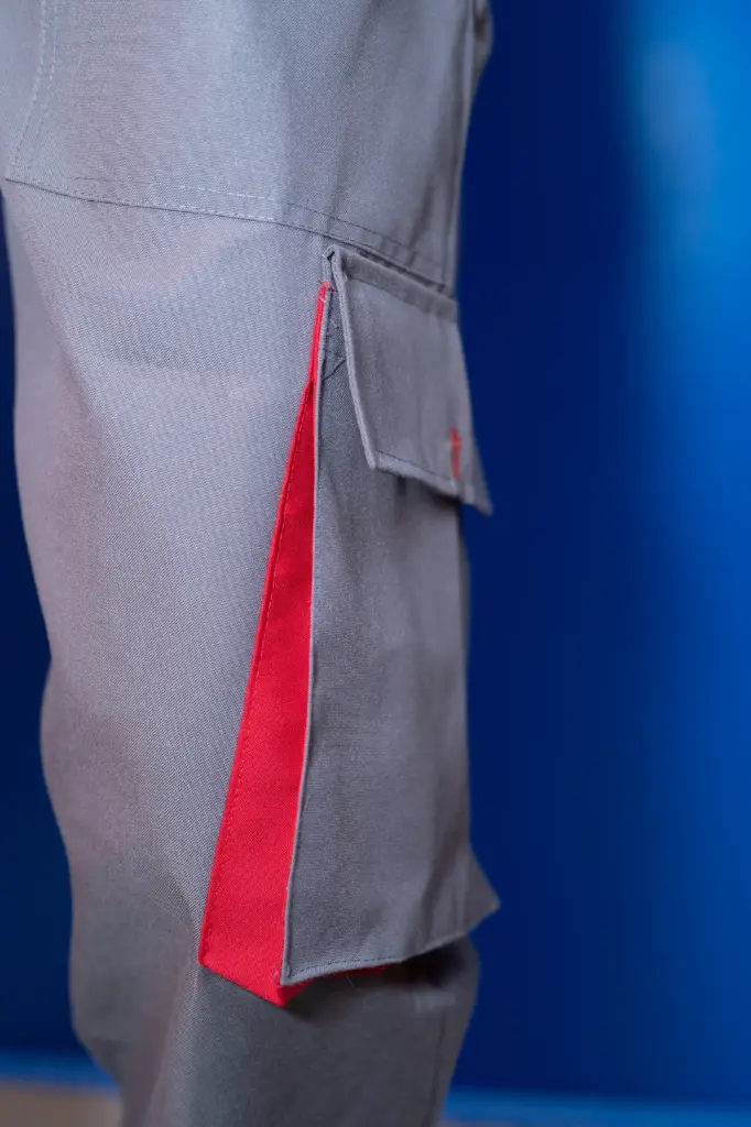 Overalls in Nairobi, Kenya Decron, Twill & Drill From KSh 1,000 Krayon +254 722 376 151 (3) Overalls in Nairobi, Kenya Decron, Twill & Drill From KSh 1,000 Krayon +254 722 376 151